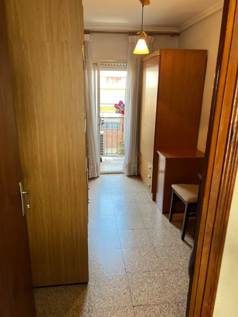 Flat for sale in Valencia  with Air Conditioner, Private garden and Furnished