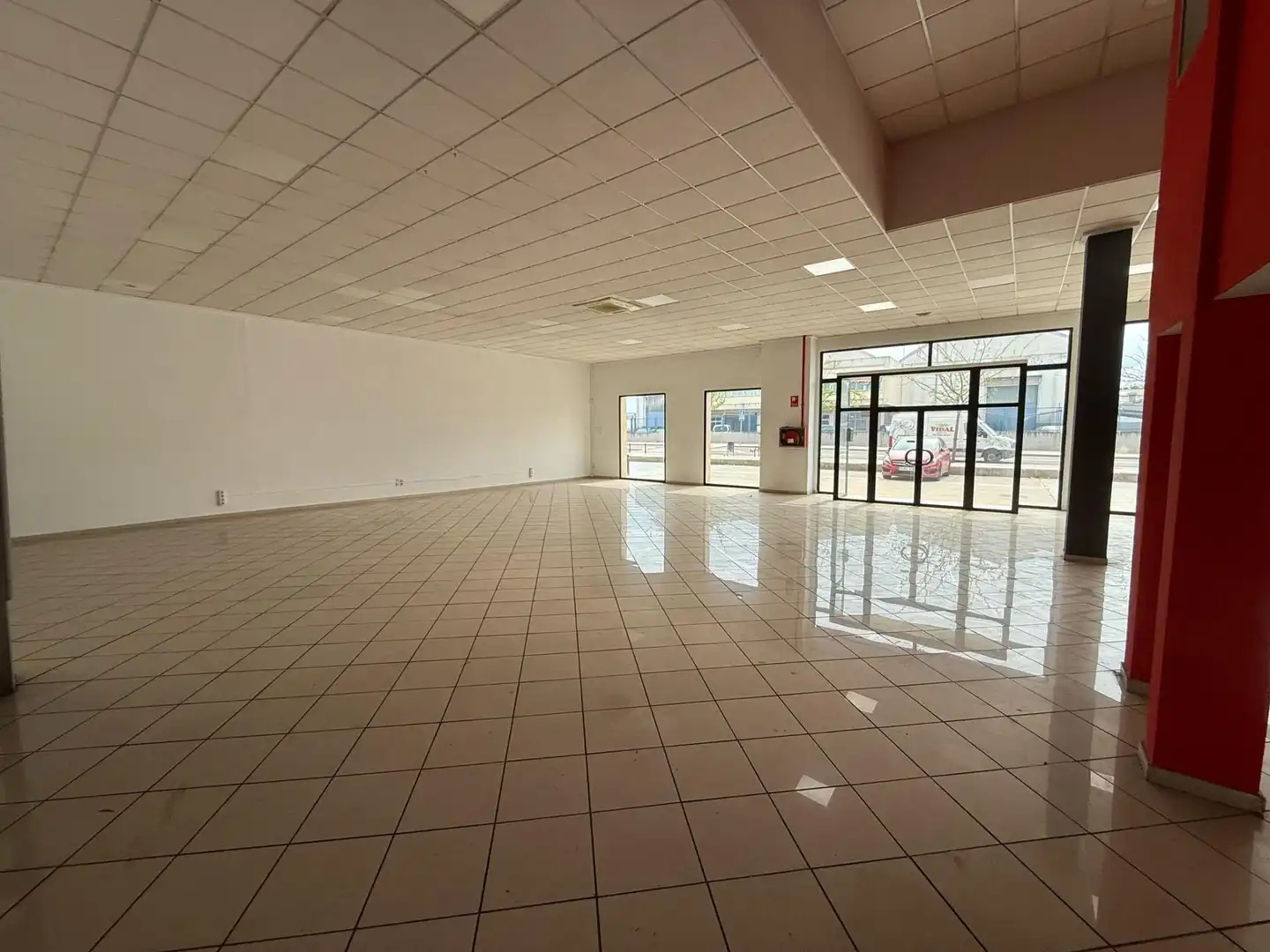 Nave industrial en venta en Casc Urbà, imagen 7