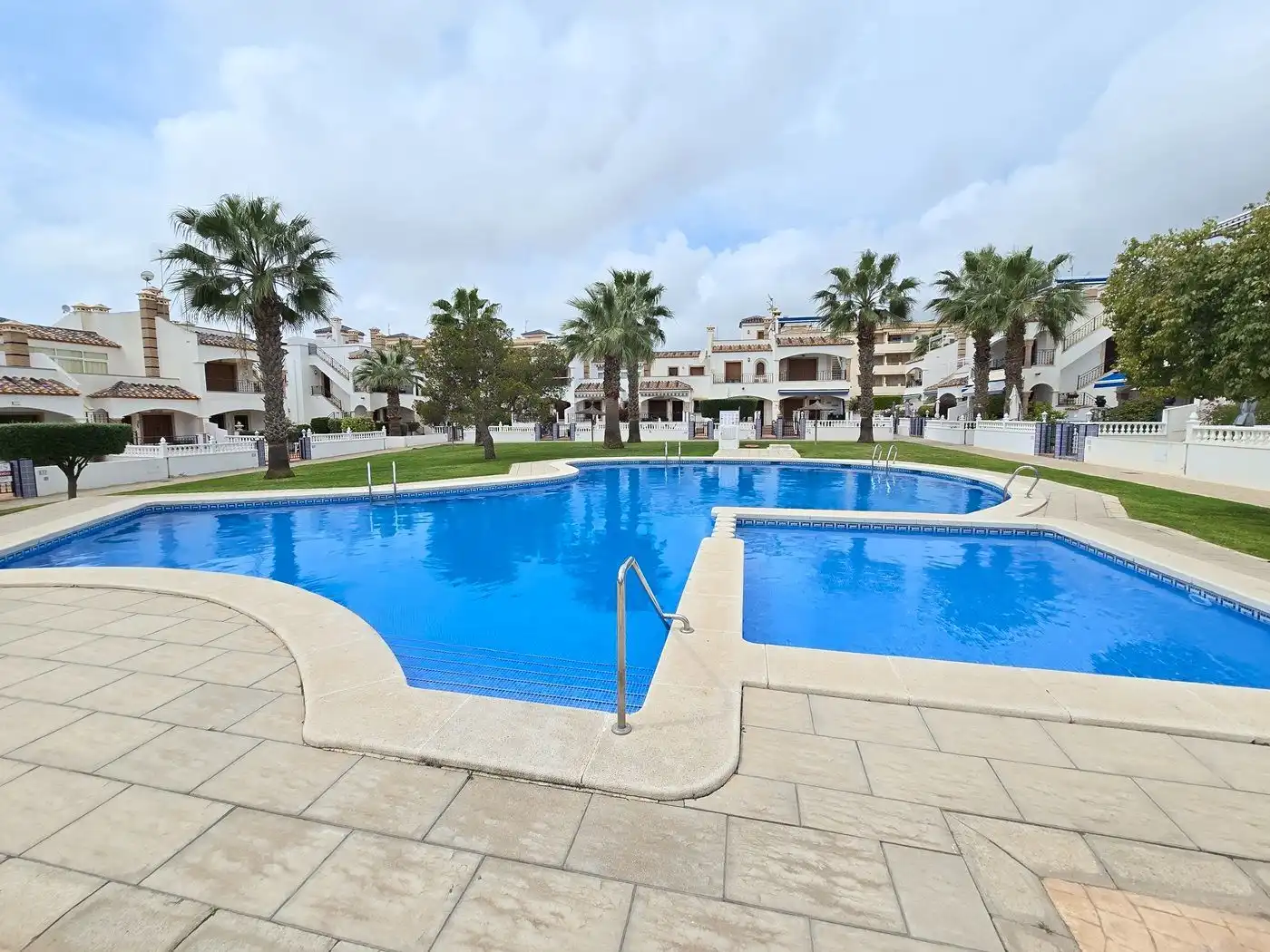 Swimming pool of Apartments for sale in Orihuela  with Terrace and Community pool