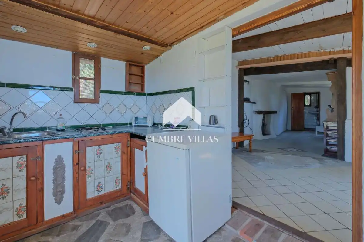 Cocina de Finca rústica en venta en Almuñécar con Jardín privado, Terraza y Trastero