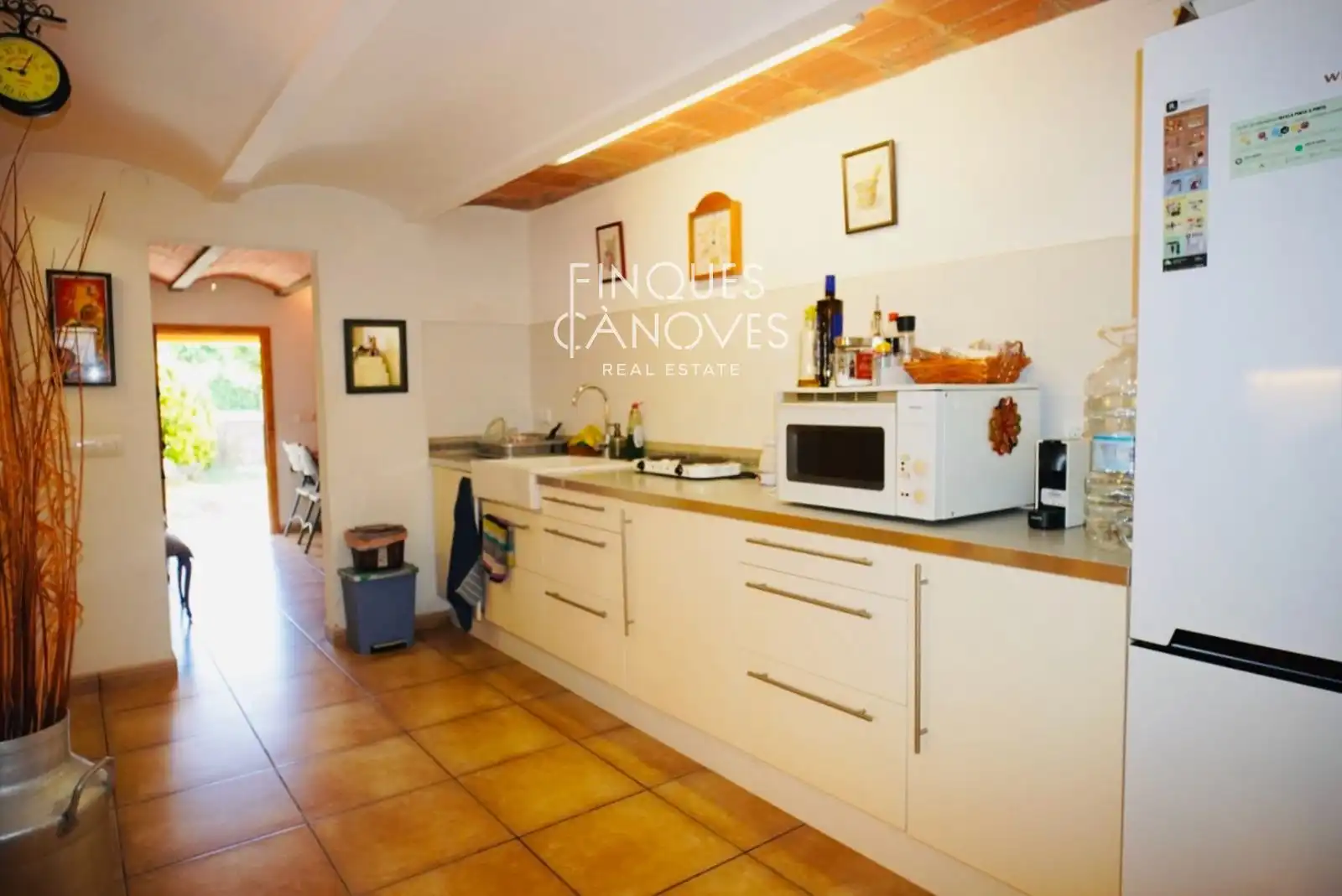 Cuina de Casa o xalet en venda en Caldes de Malavella amb Calefacció, Terrassa i Traster