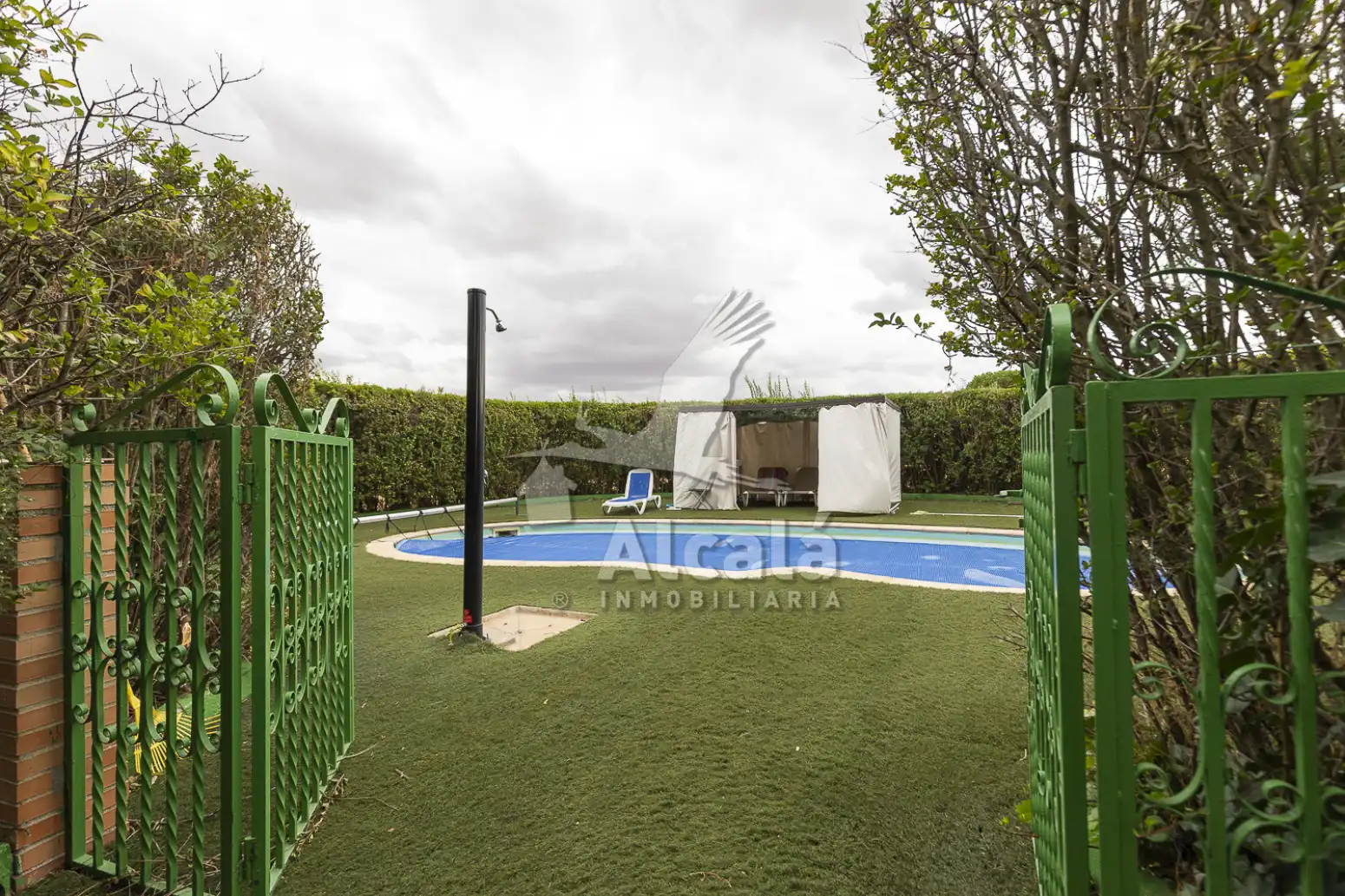 Schwimmbecken von Haus oder Chalet zum Verkauf in El Molar (Madrid) mit Schwimmbad