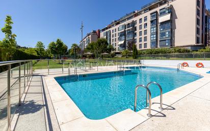 Swimming pool of Apartment for sale in  Madrid Capital  with Air Conditioner and Swimming Pool