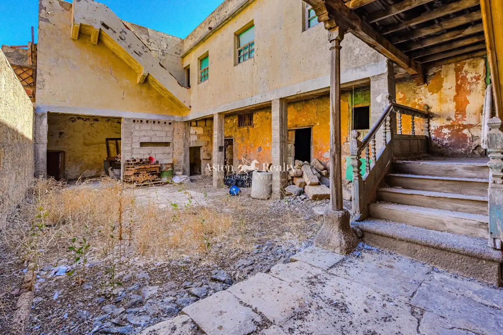 Vista exterior de Edificio en venta en Vilaflor de Chasna
