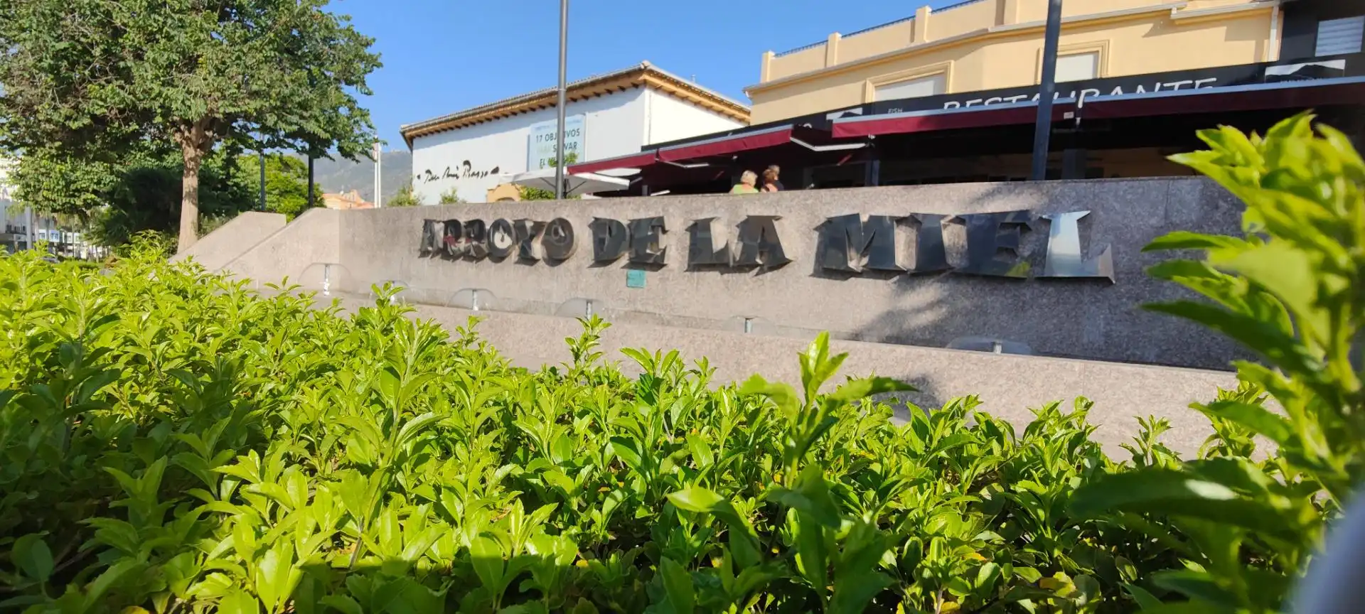 Einfamilien-Reihenhaus zum Verkauf in Benalmádena mit Terrasse