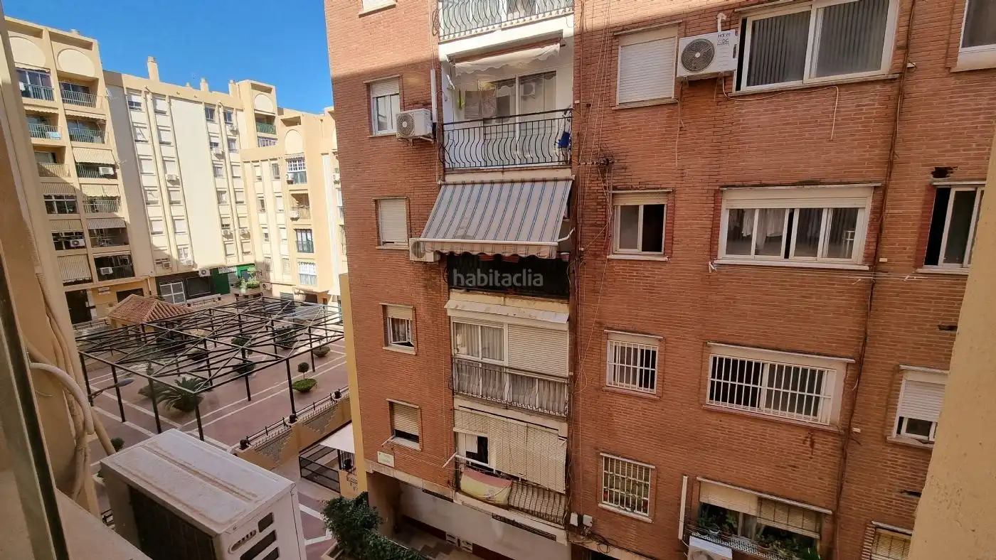 Piso con jardín en alquiler en Calle Eugenio Gross 56, imagen 7