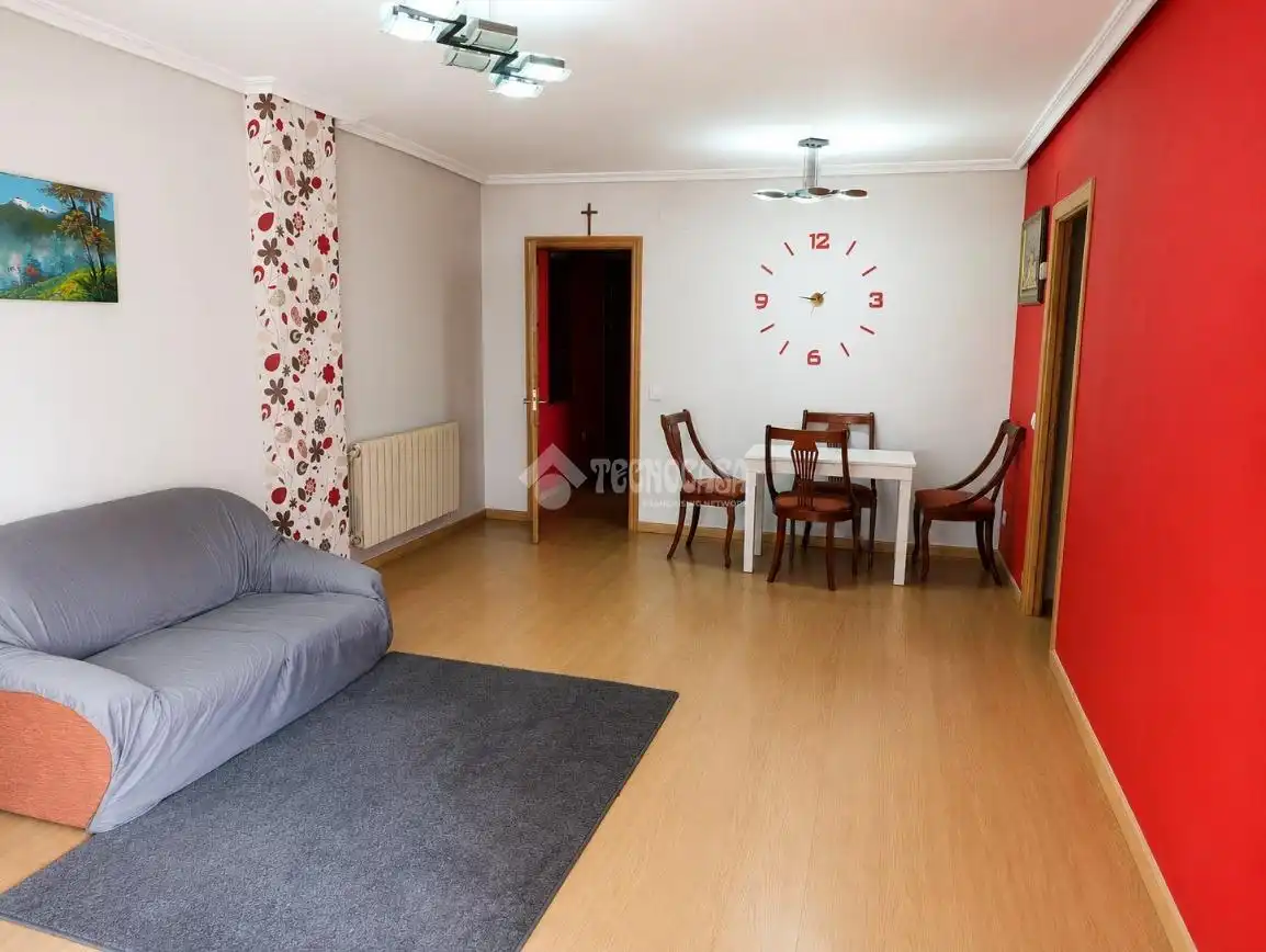 Living room of Flat for sale in Fuenlabrada  with Heating, Swimming Pool and Community pool