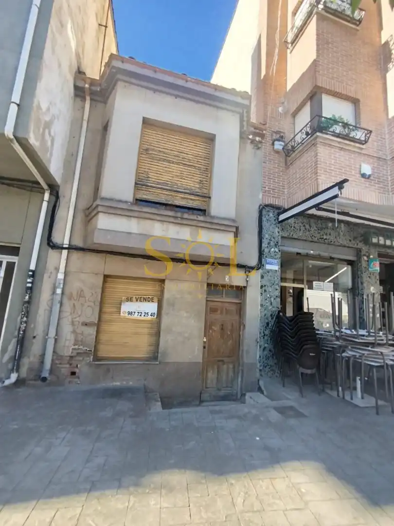 House with garden for sale in Calle Pablo Diez-vc 5