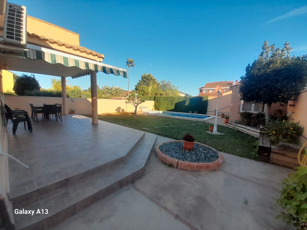 Jardí de Casa o xalet en venda en Riba-roja de Túria amb Aire condicionat, Calefacció i Jardí privat