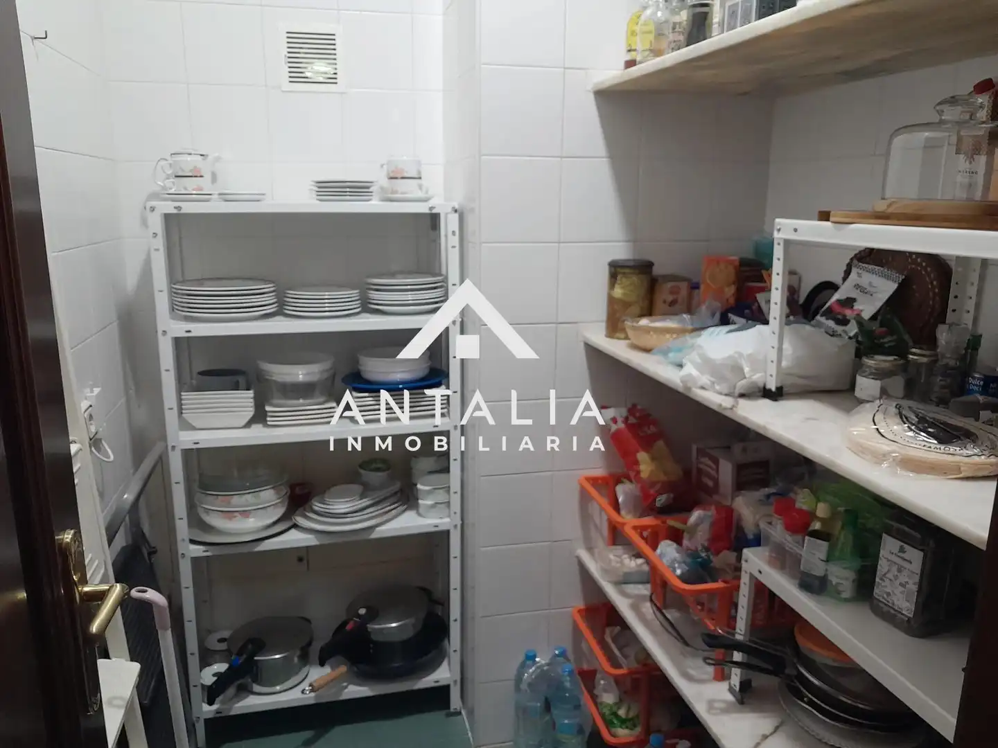 Cuina de Casa o xalet en venda en Cáceres amb Aire condicionat, Calefacció i Terrassa
