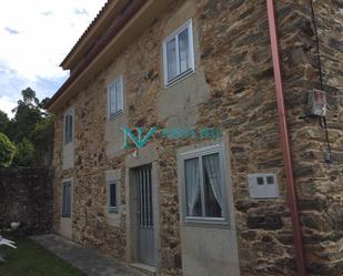 Exterior view of House or chalet for sale in Malpica de Bergantiños