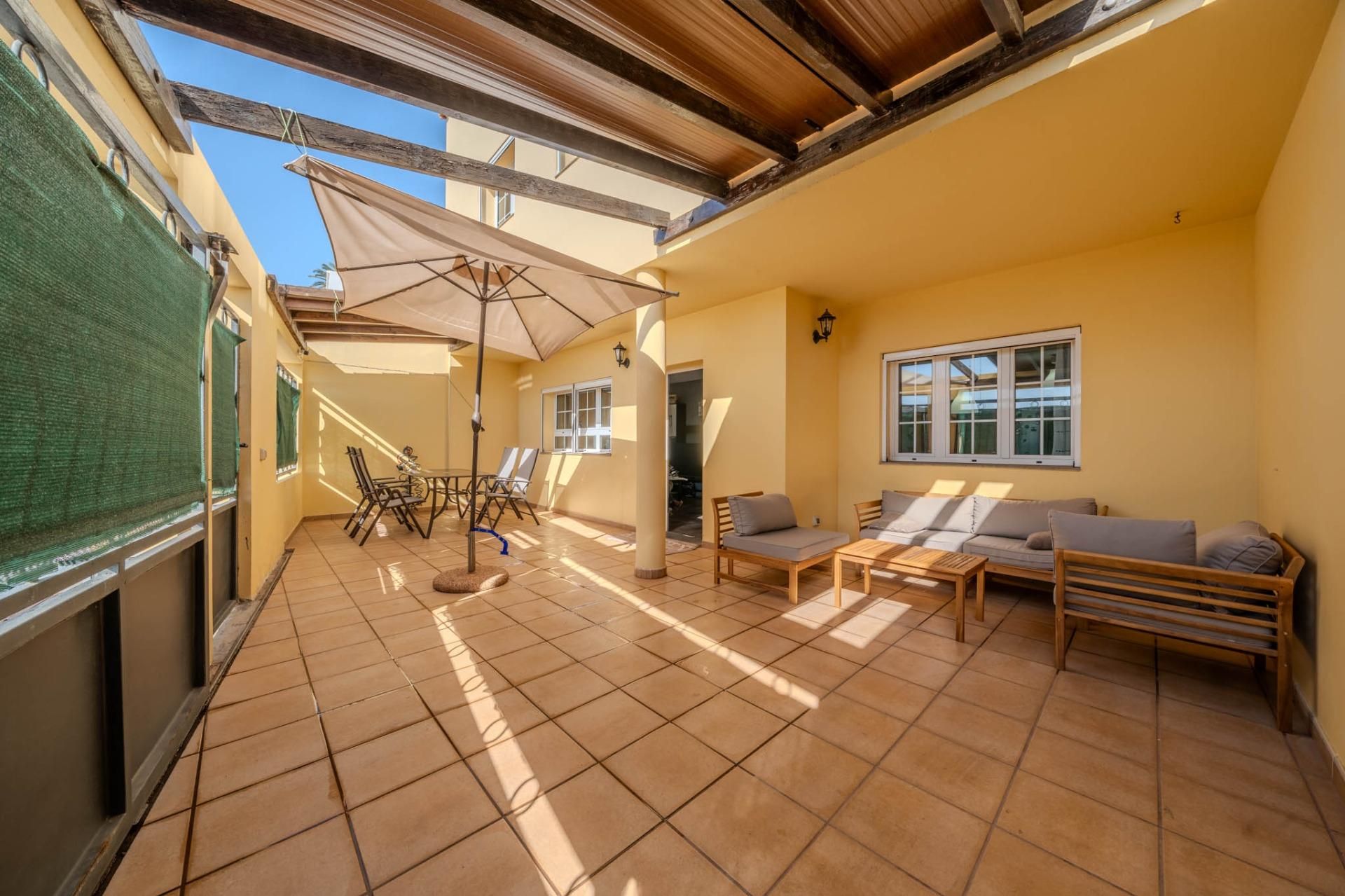 Casa adosada en venda a  BELETEN, Sequero