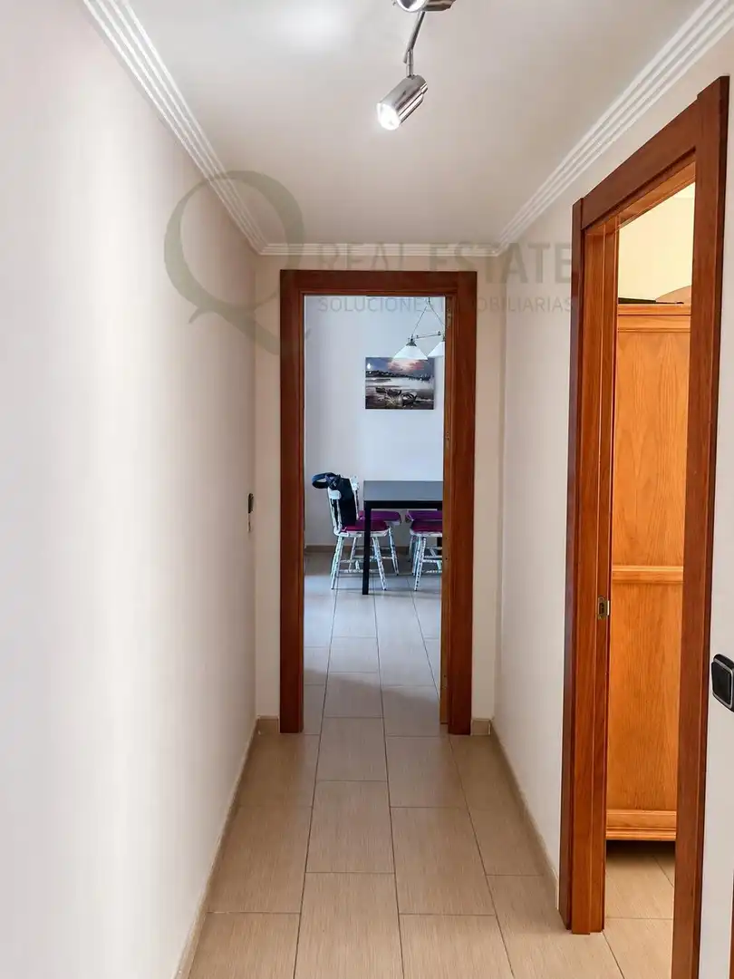 Piso de alquiler en El Campello con Aire acondicionado, Jardín privado y Terraza