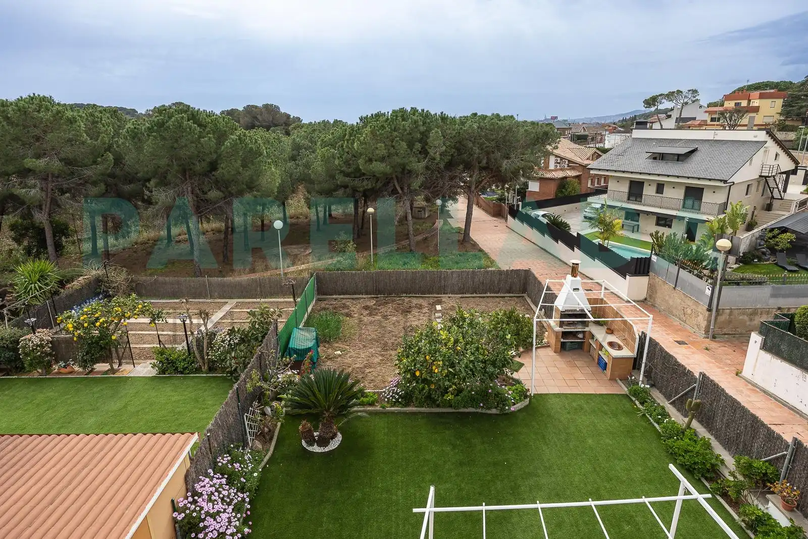 Jardín de Casa o chalet en venta en Badalona con Aire acondicionado, Calefacción y Jardín privado