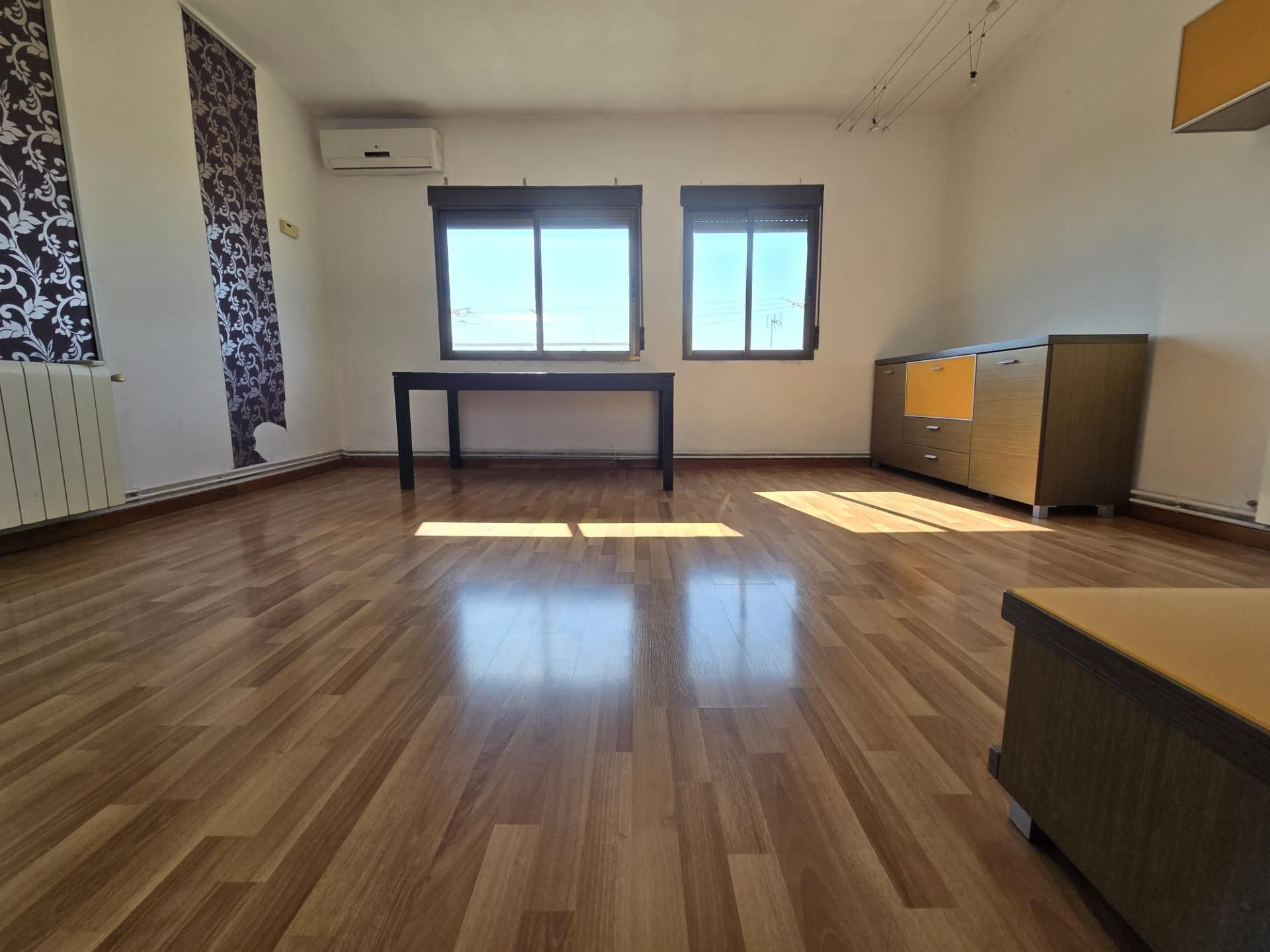 Sala de estar de Piso en venta en Sabadell con Aire acondicionado, Calefacción y Parquet