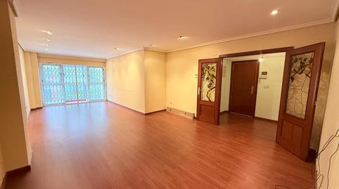 Photo 3 of Flat for sale in Mestalla,  Valencia Capital