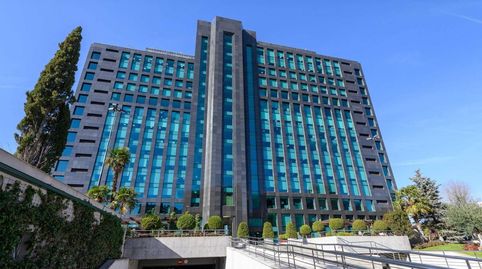 Foto 4 de Oficina de alquiler en Salvador de Madariaga, San Pascual, Madrid Capital