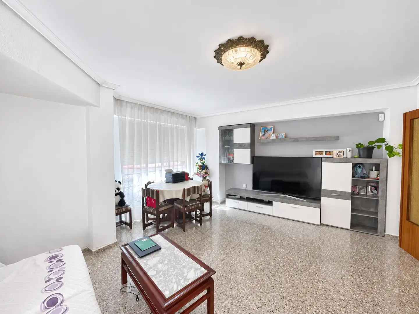 Flat with terrace for sale in Carrer Santa Caterina, imagen 3