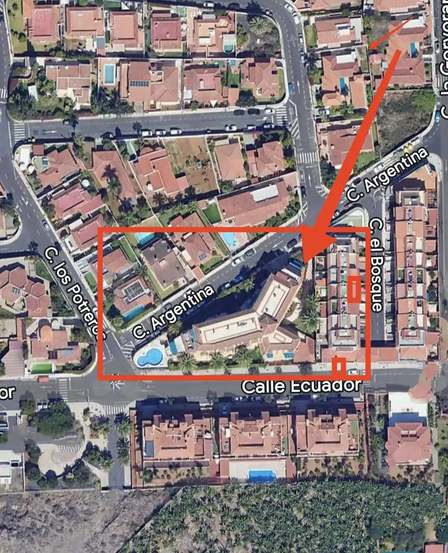 Außenansicht von Wohnung zum Verkauf in Los Realejos mit Privatgarten, Terrasse und Möbliert