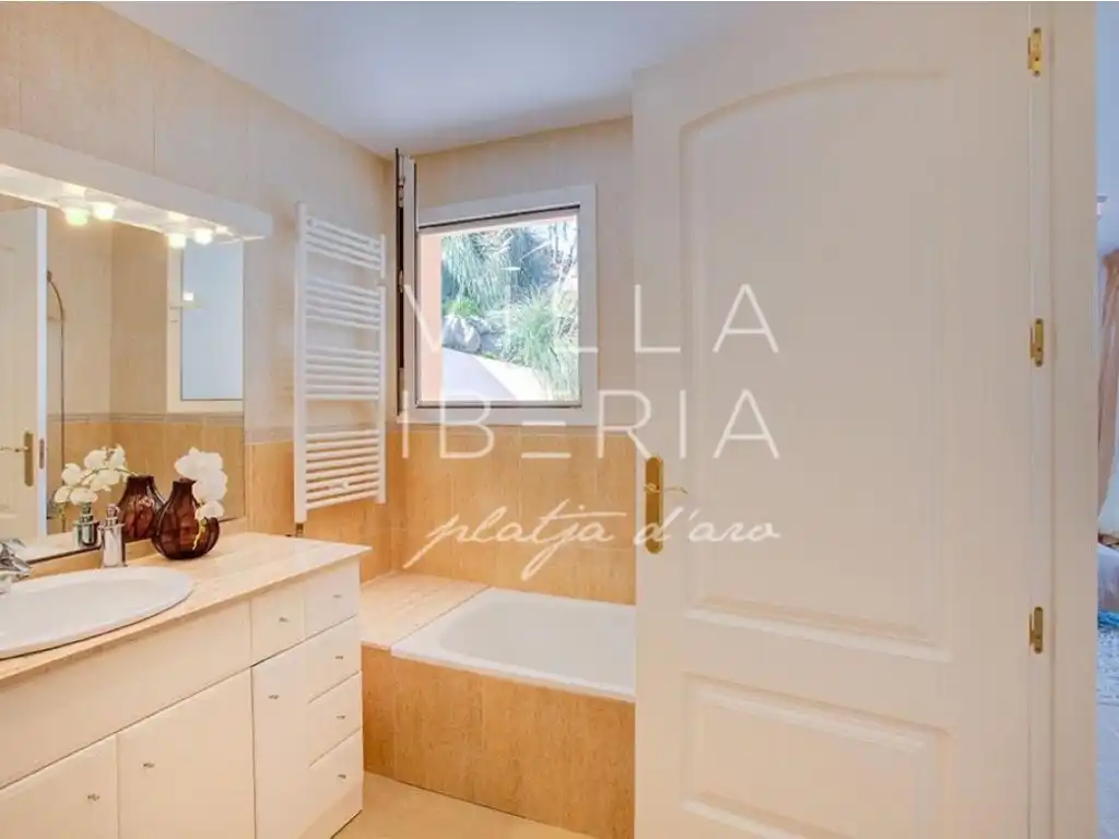 Haus mit Pool zum Verkauf in Calle Gavarres, imagen 10