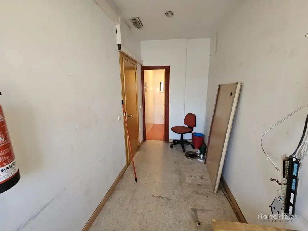 Business premises to rent in El Carbayedo - El Quirinal, imagen 6
