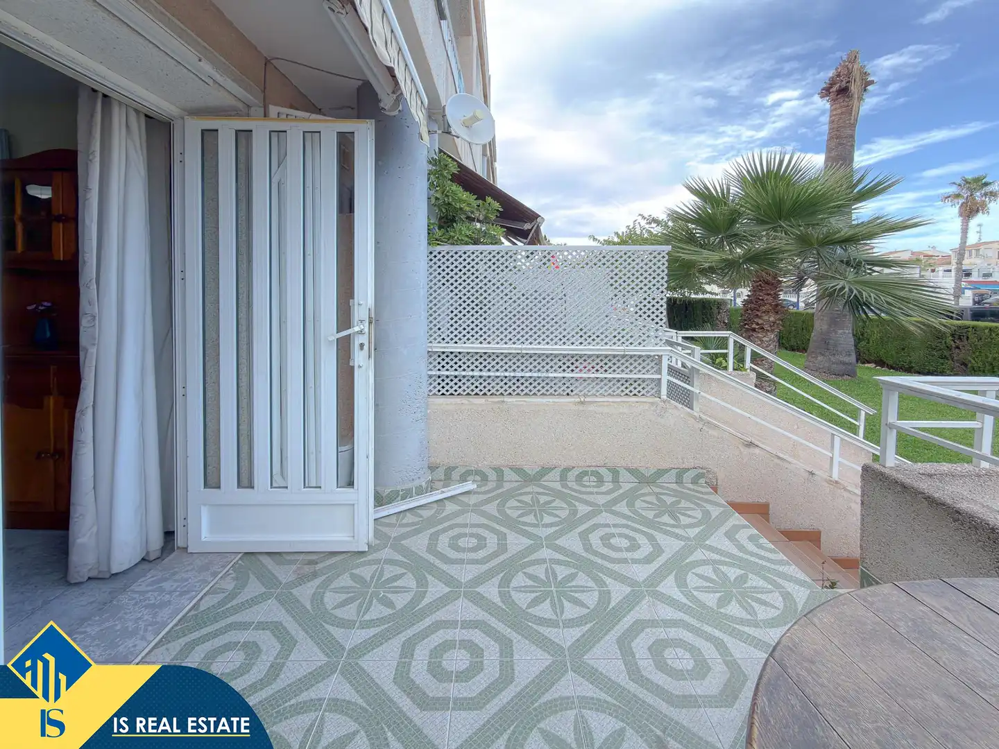 Bungalow amb piscina en venda a Playa de los Locos, imagen 3