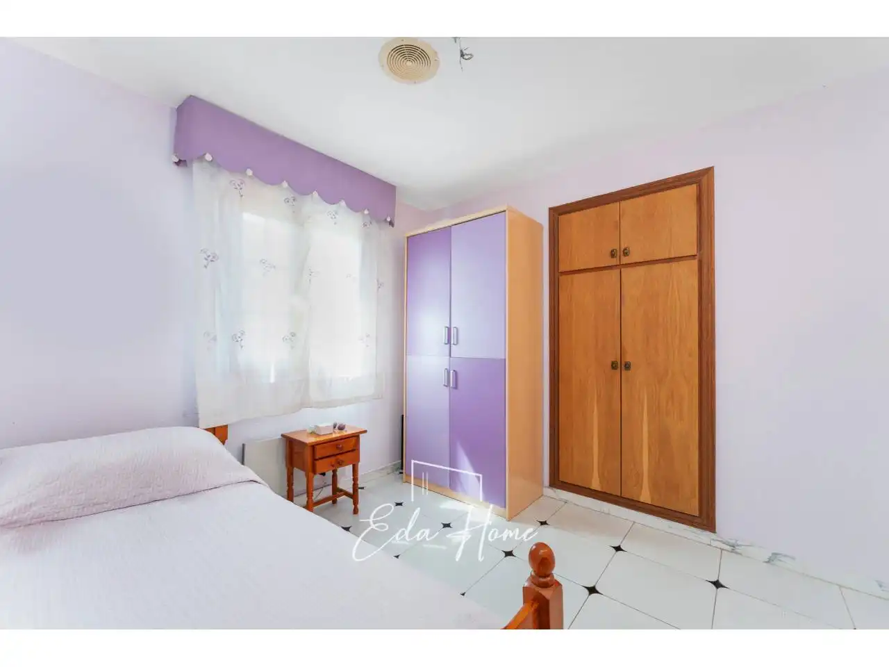 Habitación de Casa o chalet en venta en Canyelles con Aire acondicionado, Calefacción y Jardín privado