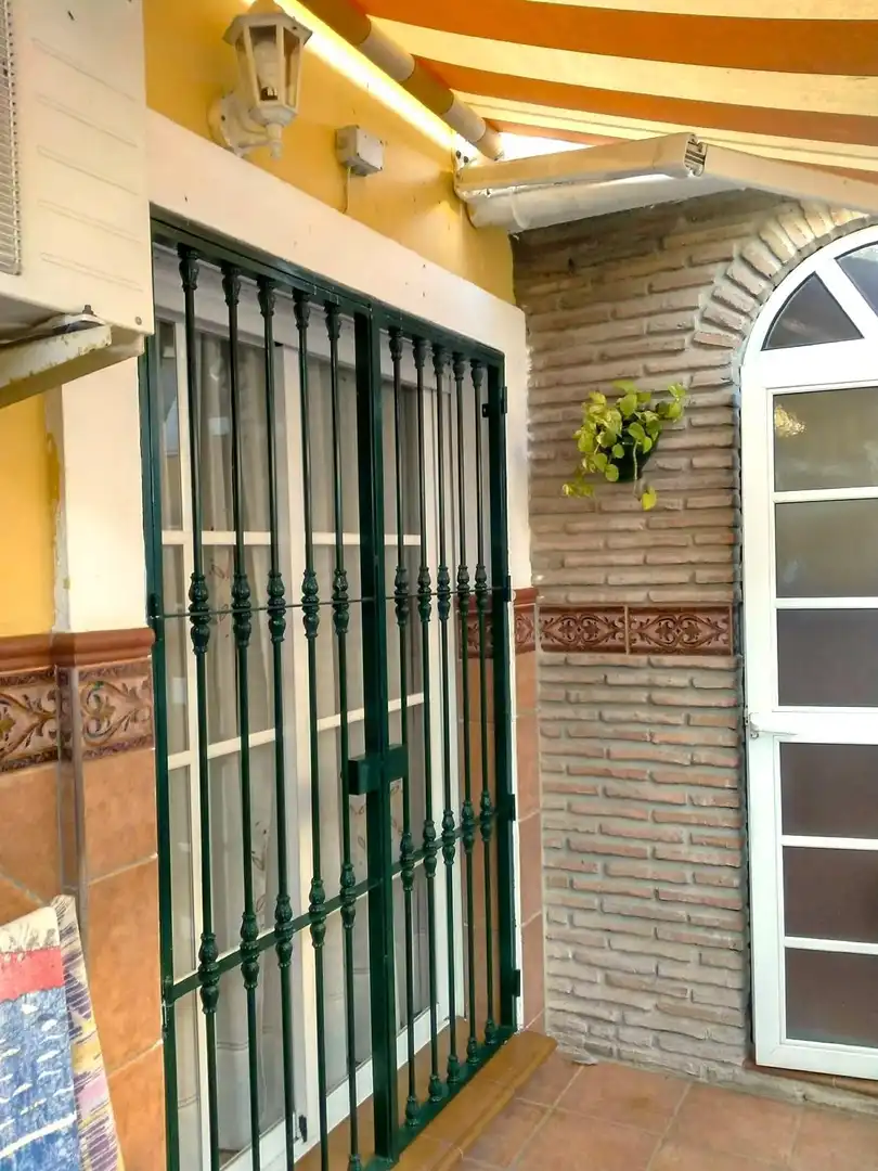 Reihenhaus mit Pool zum Verkauf in Cruz de Humilladero, imagen 21
