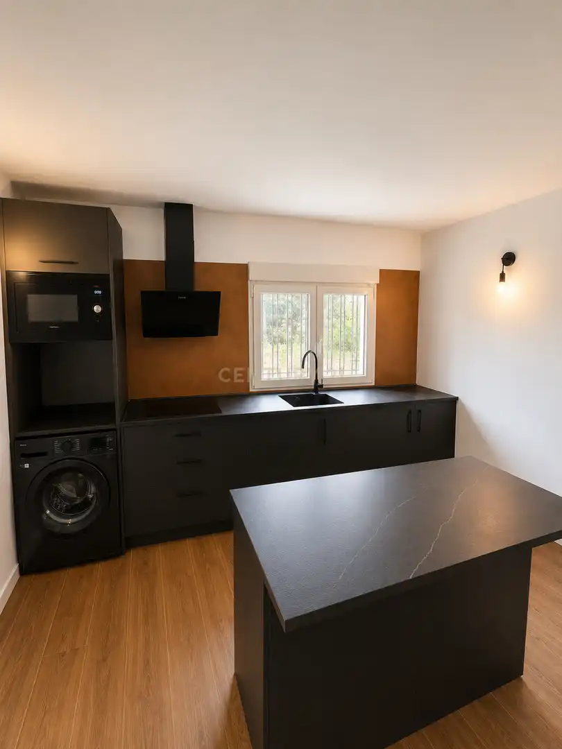 Kitchen of Houses for sale in Arroyo de la Luz  with Air Conditioner, Private garden and Swimming Pool