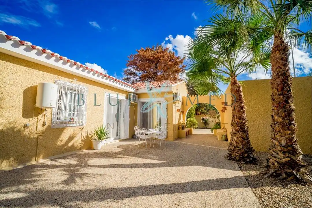 Vista exterior de Casa o xalet en venda en Puerto de Mazarrón