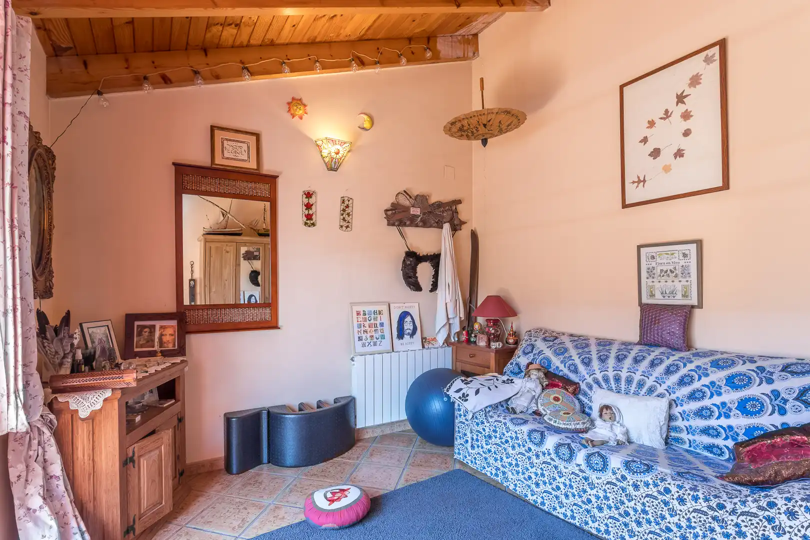 Habitación de Casa o chalet en venta en Gavà con Calefacción, Piscina y Horno