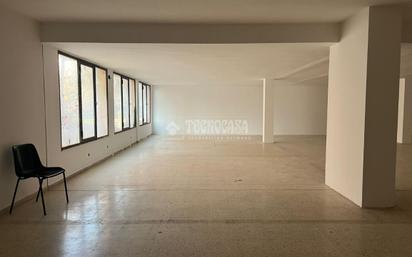 Premises for sale in  Barcelona Capital