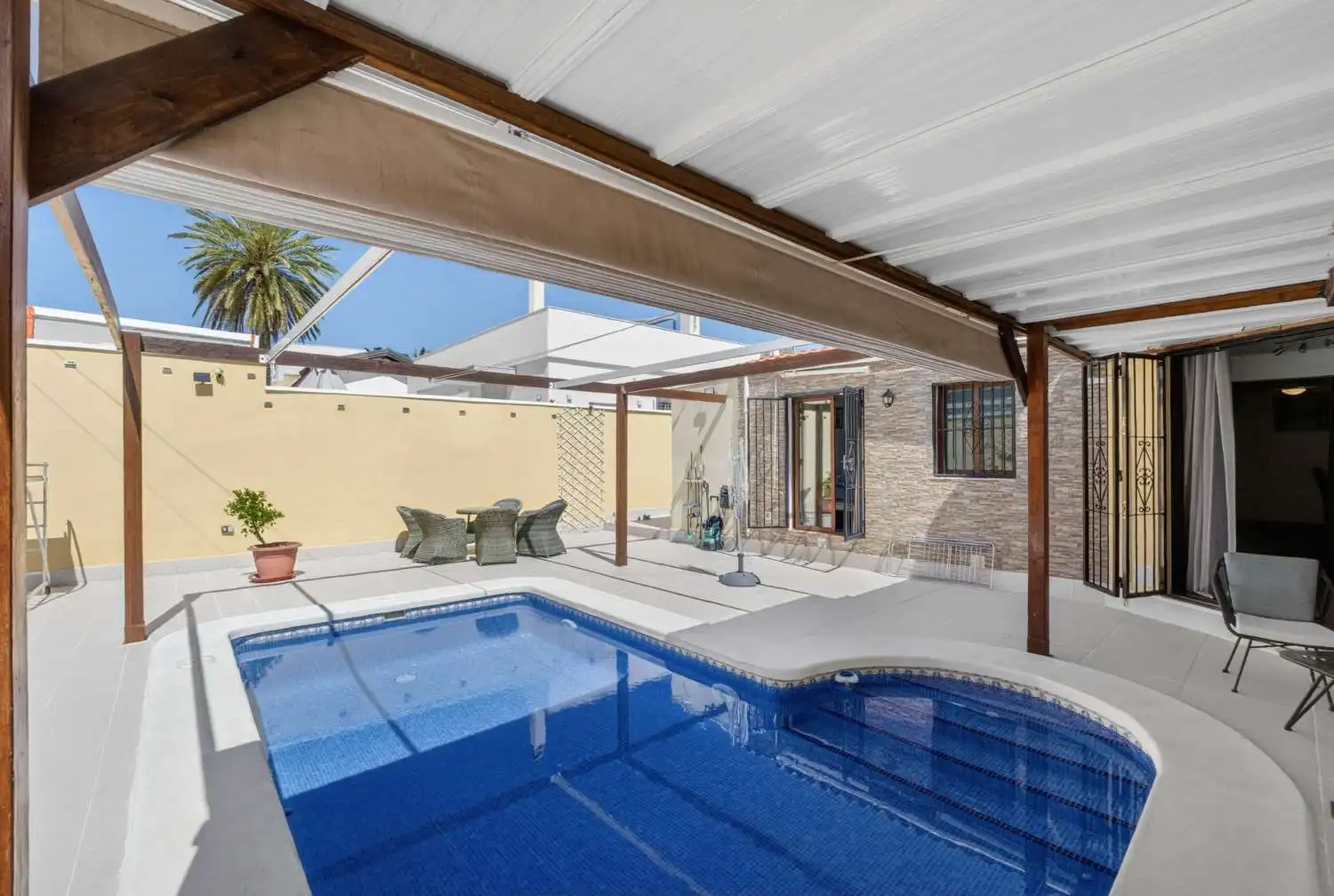 Xalet amb piscina en venda a N/A