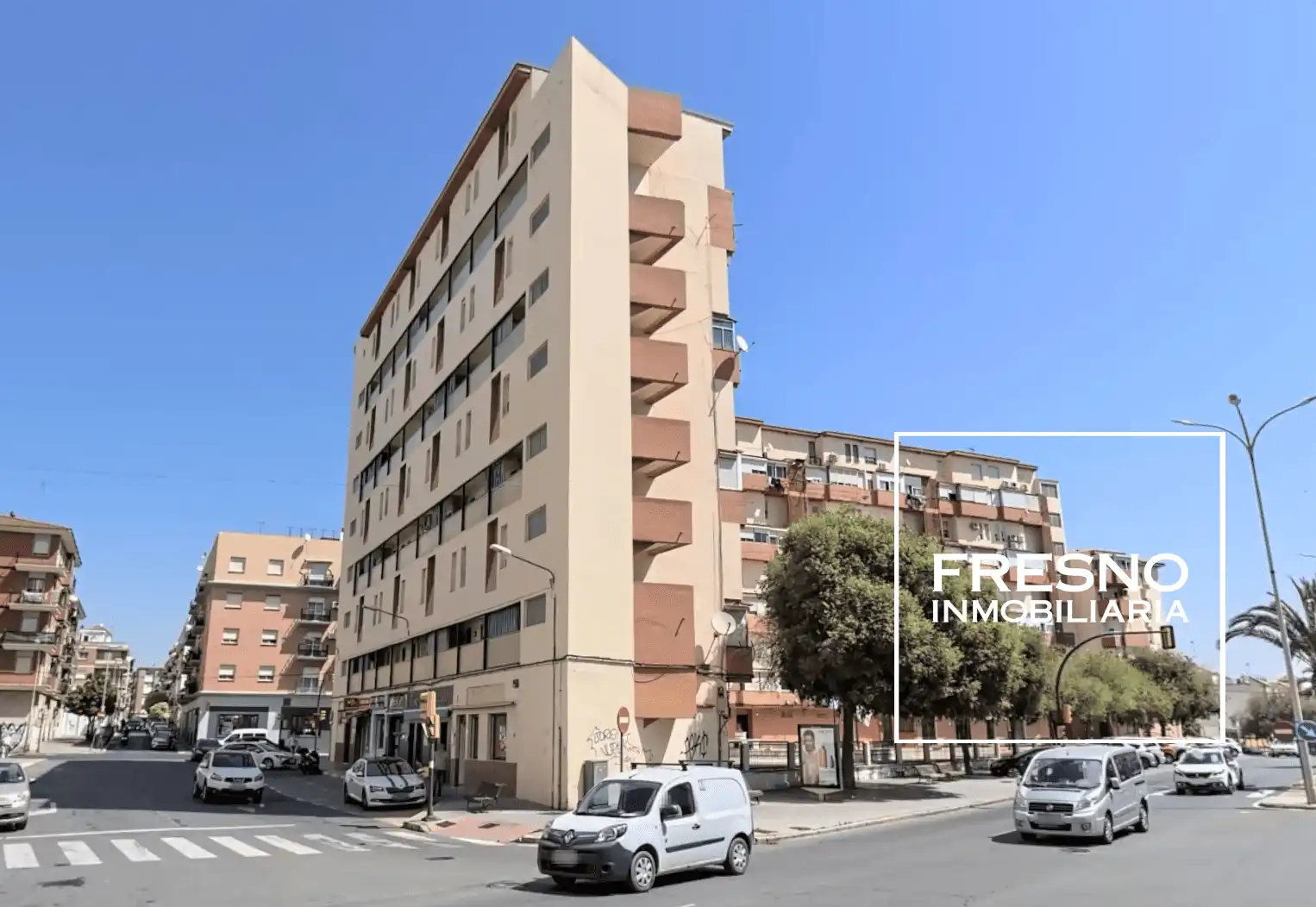 Vista exterior de Dúplex en venta en Huelva