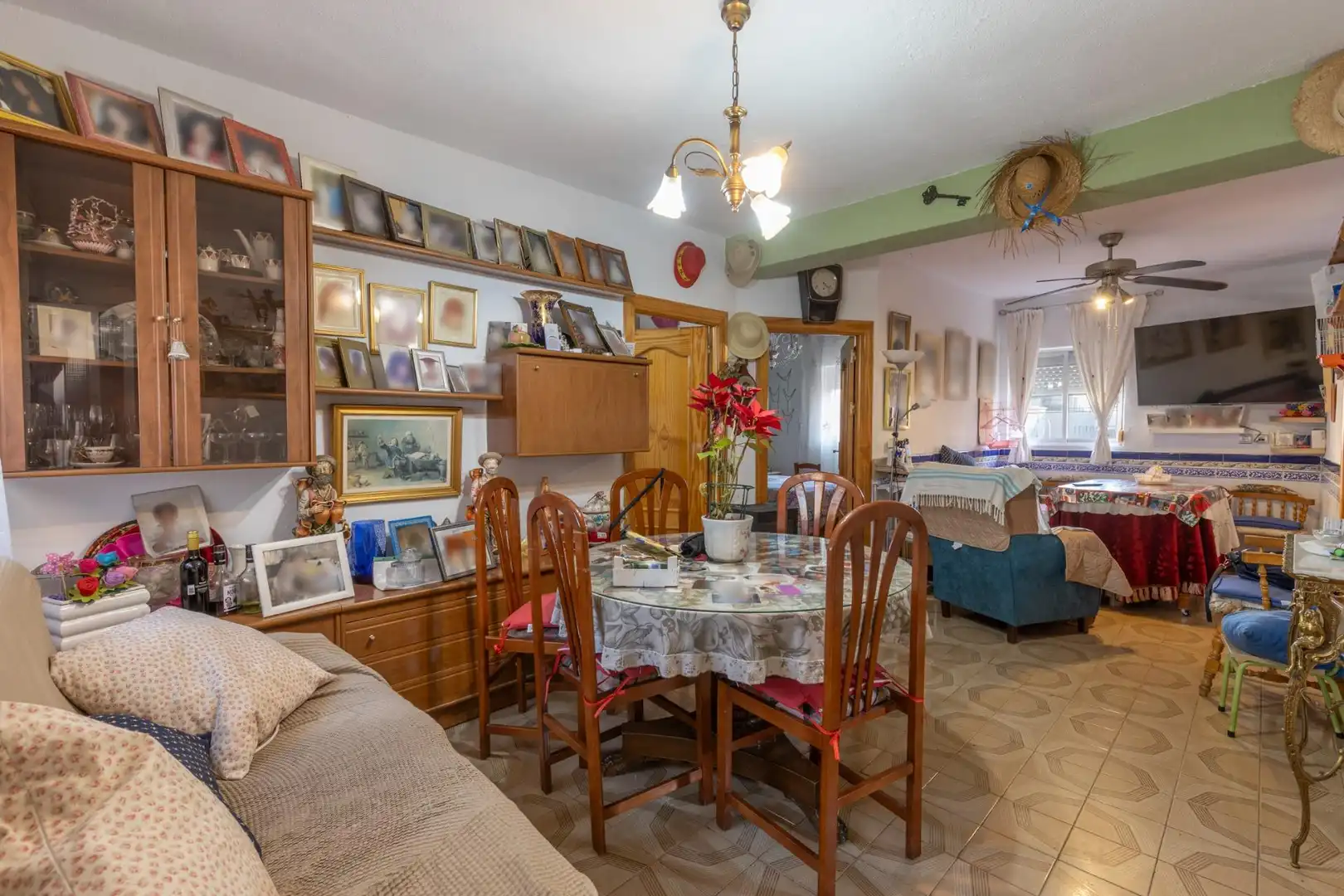 Piso en venta en Calle Santa Adela 3, imagen 4
