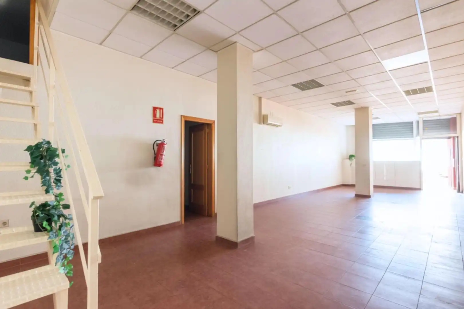 Geschaftsraum zur Miete in  Murcia Capital mit Klimaanlage