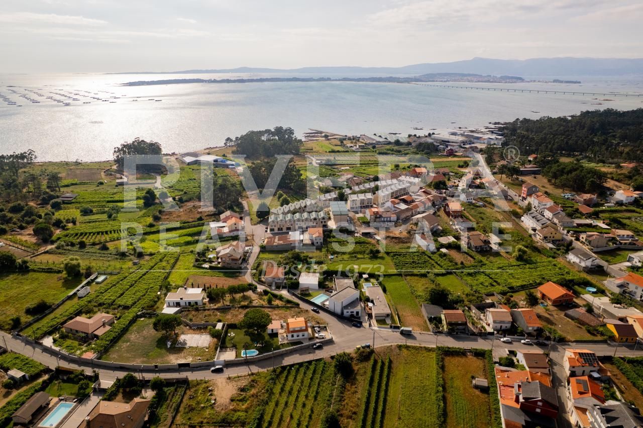 House or chalet for sale in Cambados  with Heating, Private garden and Swimming Pool