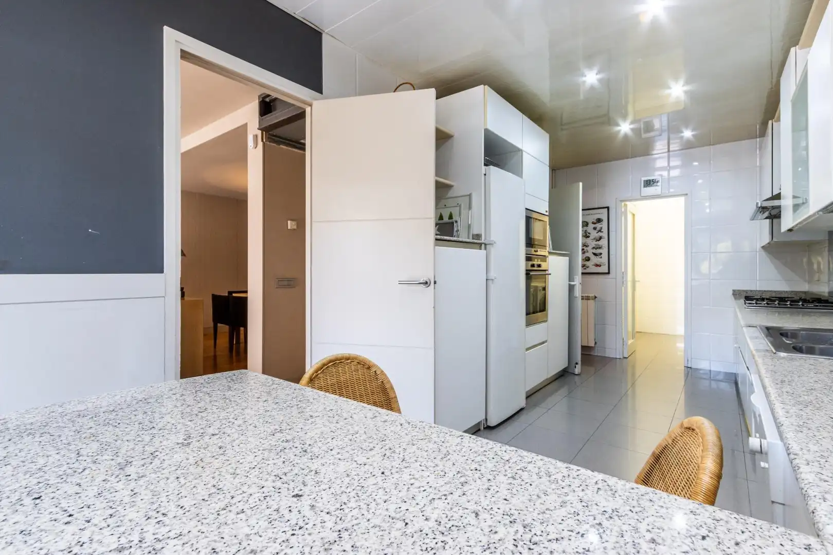 Cocina de Casa adosada en venta en Sabadell con Piscina comunitaria