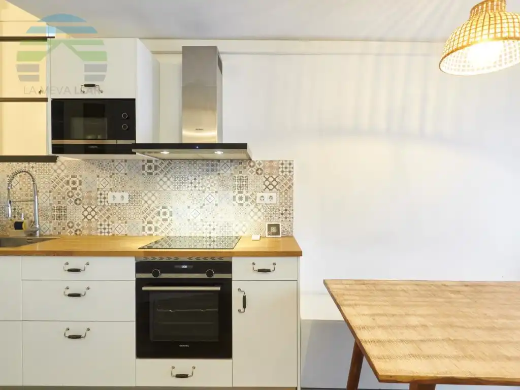 Cocina de Piso en venta en Barcelona con Aire acondicionado y Amueblado