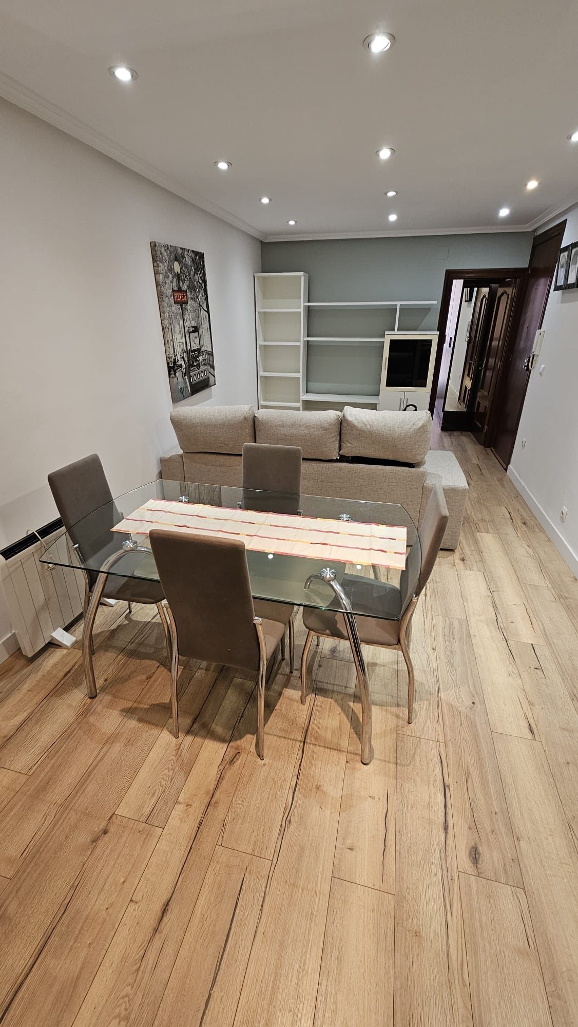 Comedor de Apartamento de alquiler en Gijón  con Calefacción y Amueblado