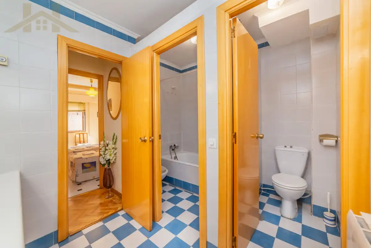 Bathroom of Flat for sale in Torrelodones  with Heating, Storage room and Furnished