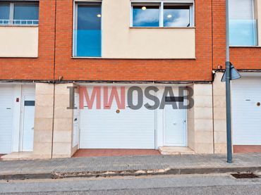 Adossat en venda a Carrer Bruc
