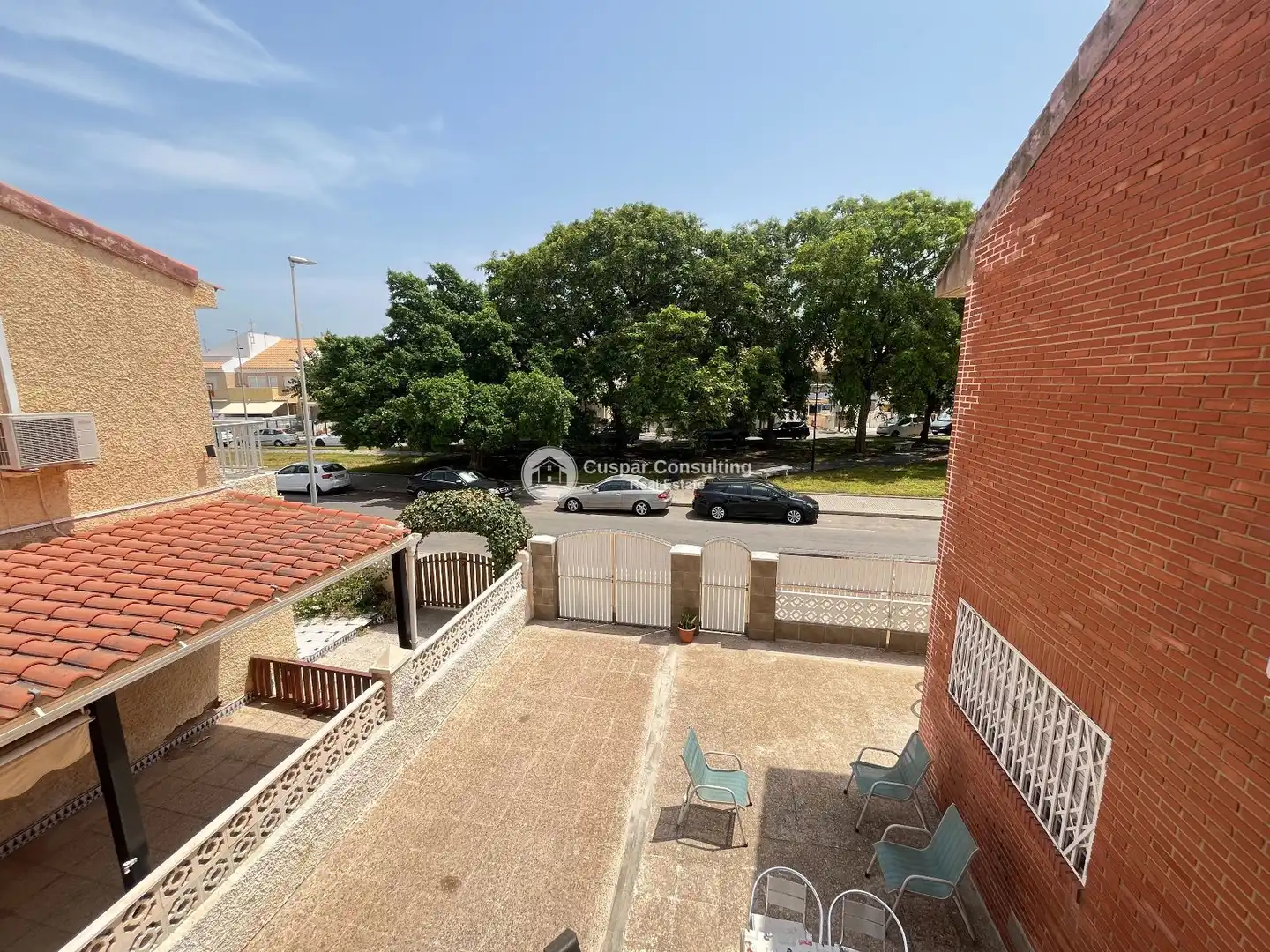 Vista exterior de Dúplex en venta en Los Alcázares con Aire acondicionado, Calefacción y Terraza