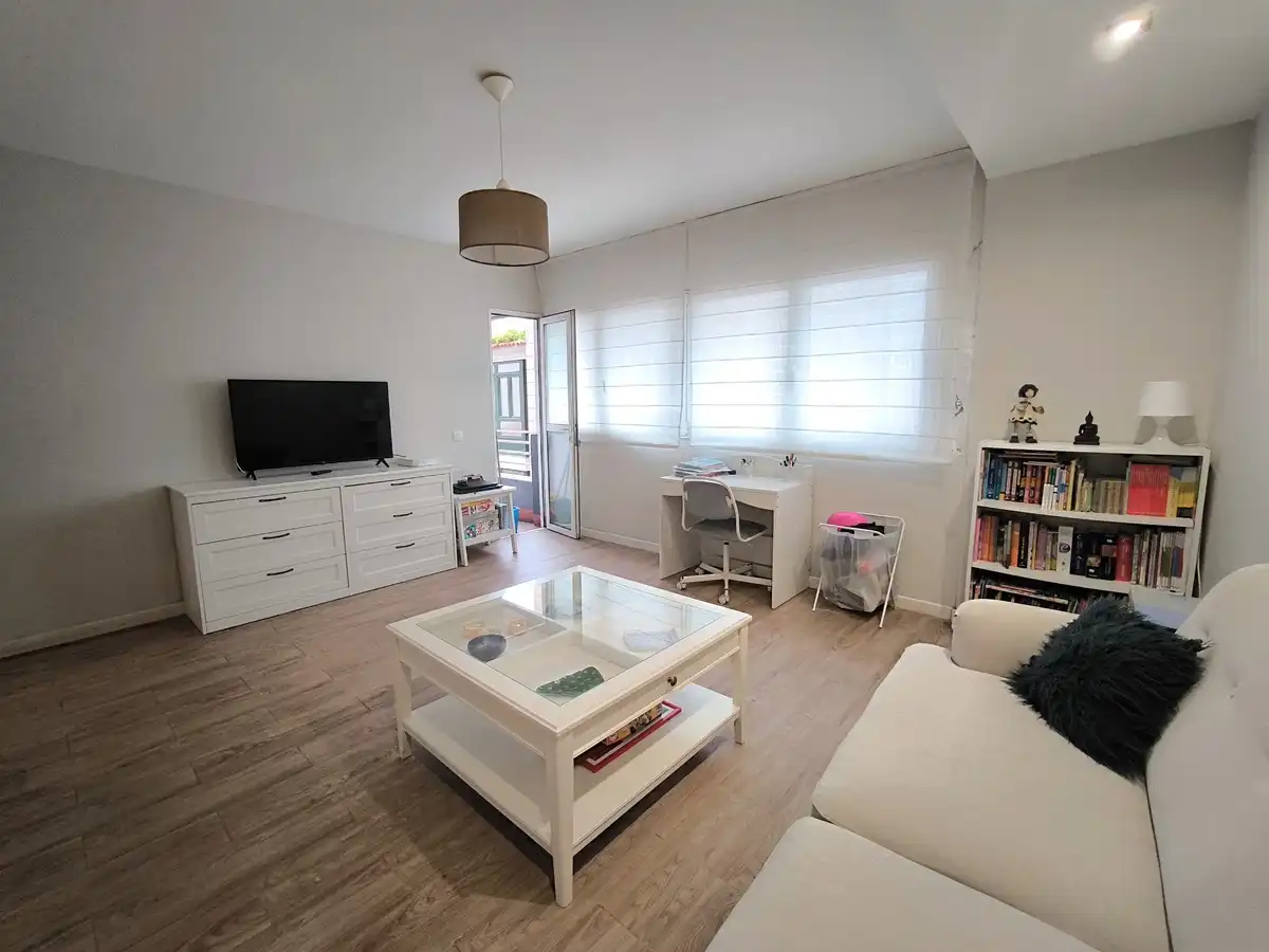 Sala de estar de Piso en venta en Cambados con Calefacción y Balcón