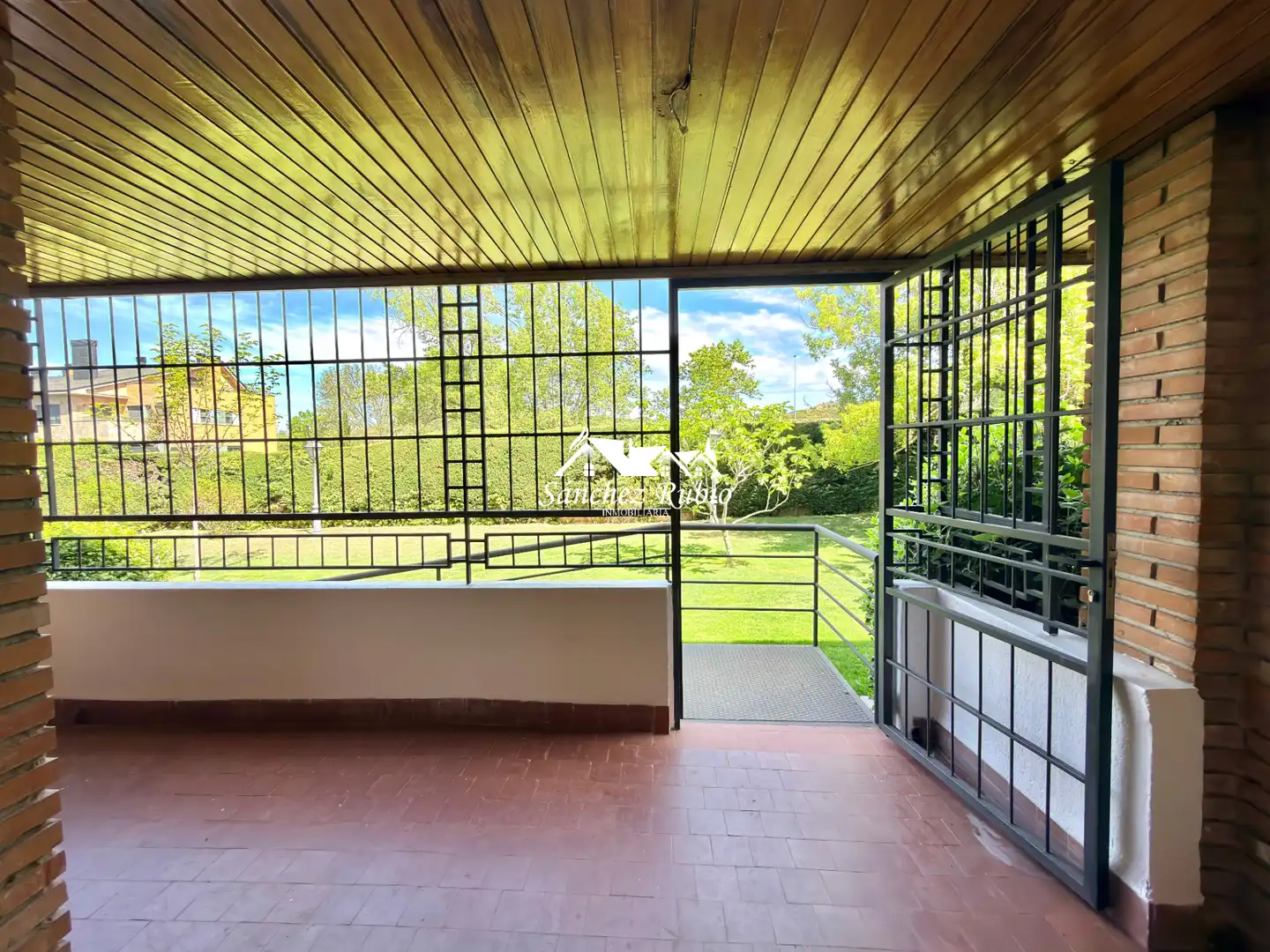 Jardín de Piso de alquiler en Torrelodones con Calefacción, Parquet y Terraza
