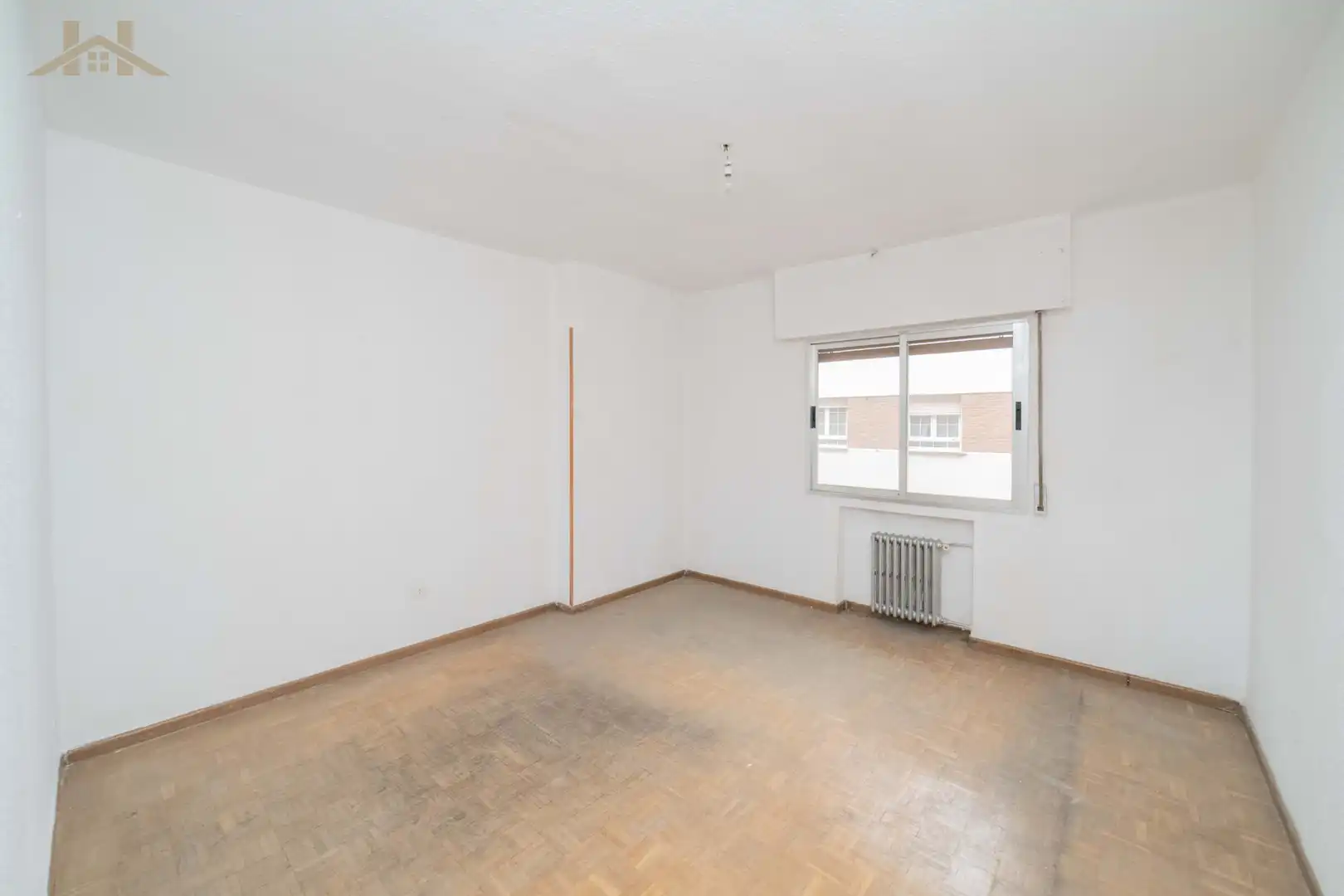 Bedroom of Flat for sale in Madrid  with Heating