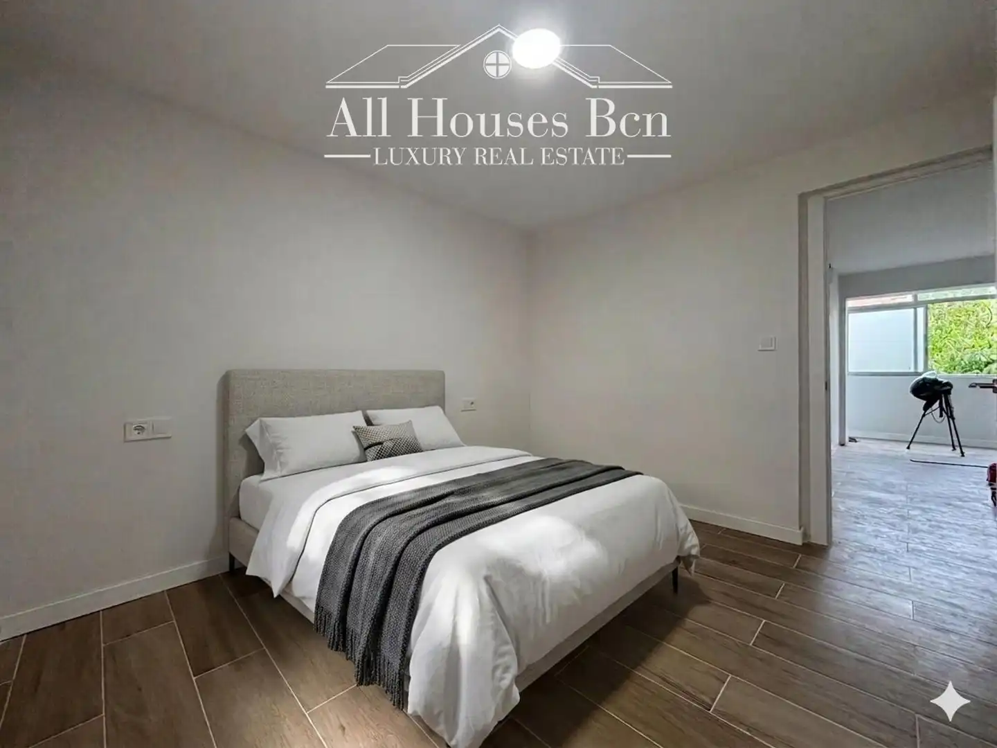 Habitación de Piso en venta en L'Hospitalet de Llobregat con Aire acondicionado, Calefacción y Parquet