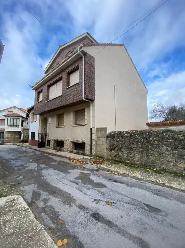 Haus mit Garten zum Verkauf in Valle de Valdebezana, imagen 24