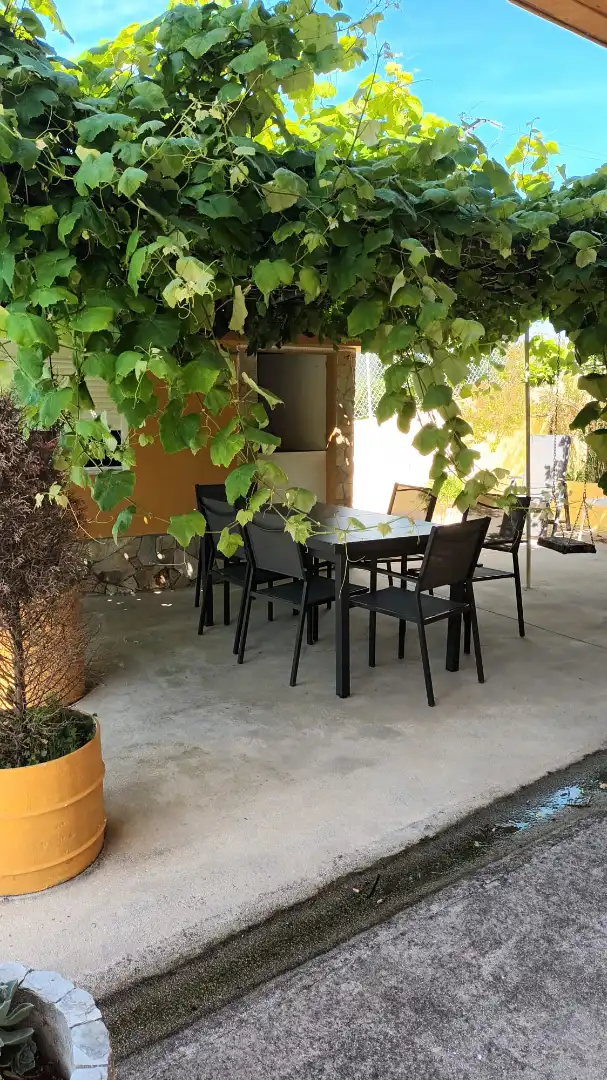 Terrassa de Casa o xalet en venda en Muros amb Jardí privat, Piscina i Moblat