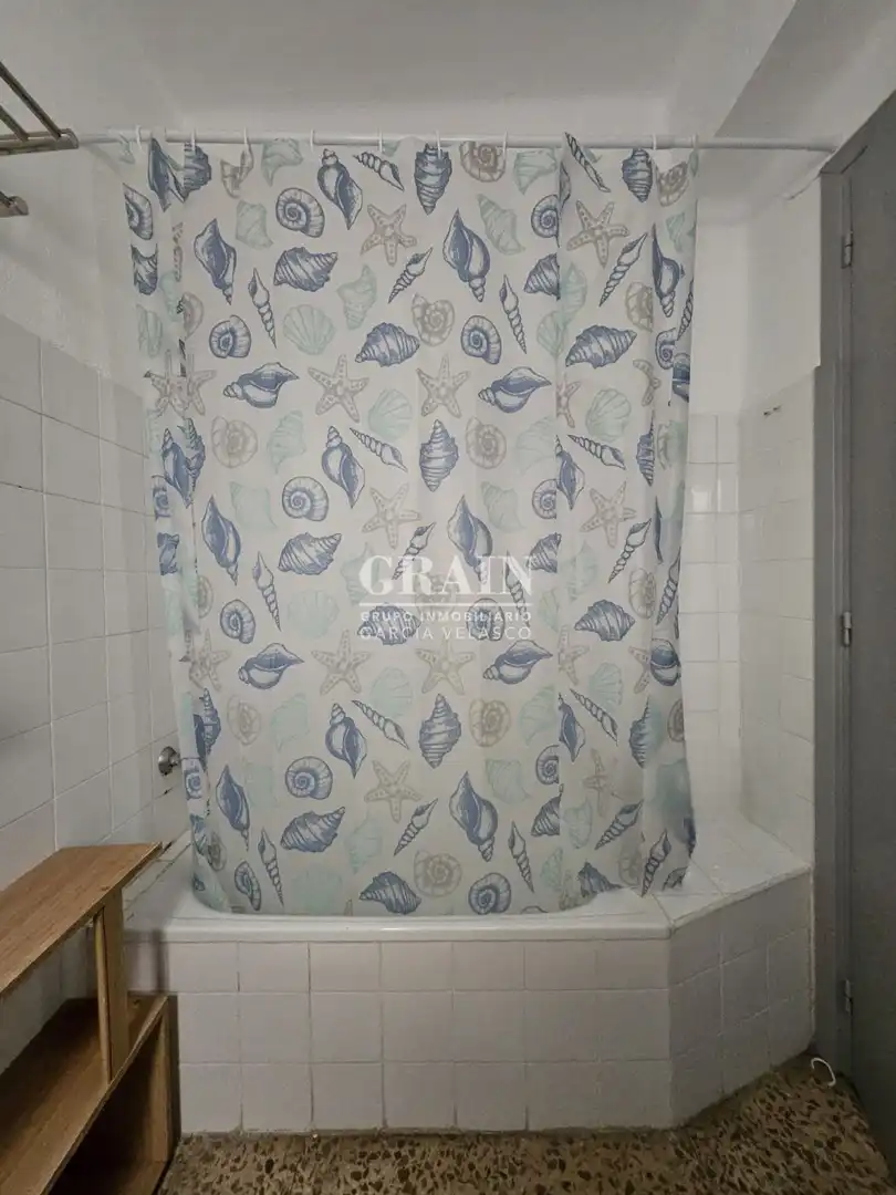 Baño de Piso en venta en Albacete con Balcón